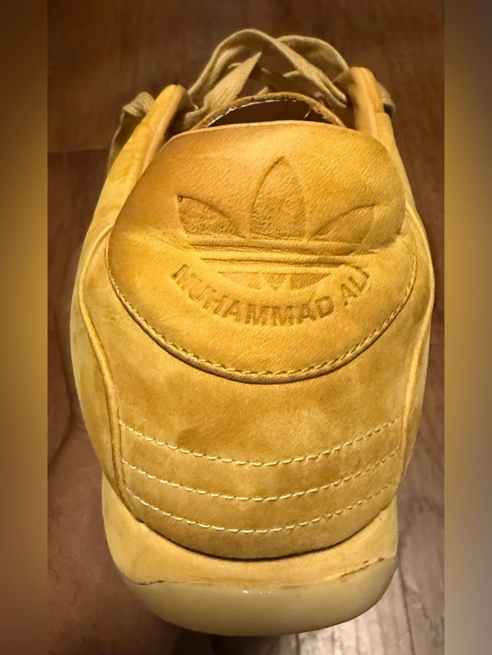 Adidas Classic Muhammad Ali “Ali Ringside”
